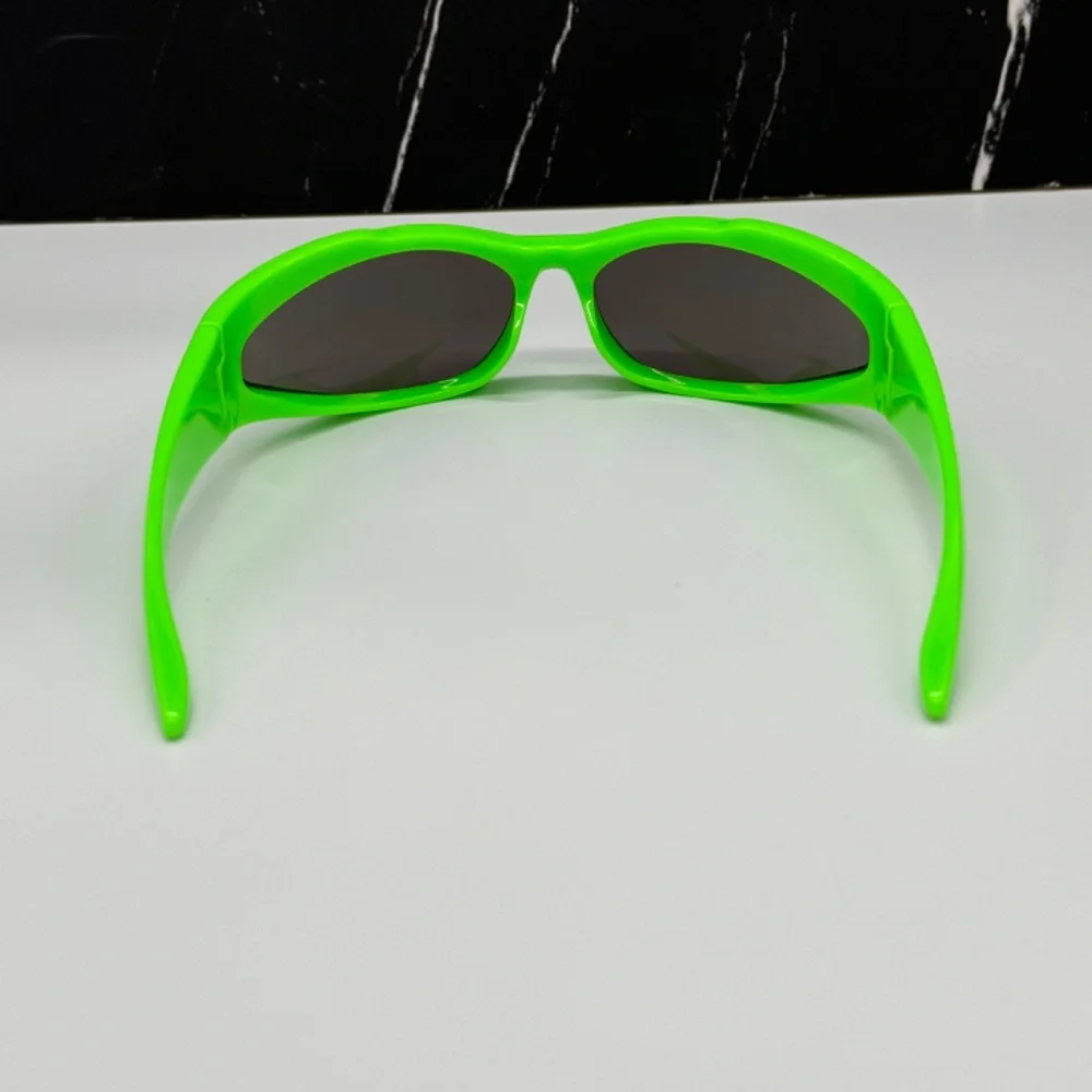 NEW BB0253S 005 BALENCIAGA GREEN GREY OVAL UNISEX BALENCIAGA SUNGLASSES